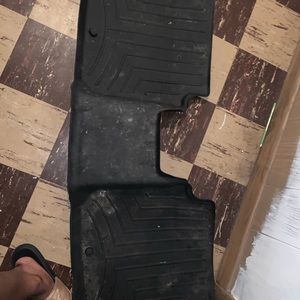 Used 2016 Hyundai Elantra Weather Tech Mats